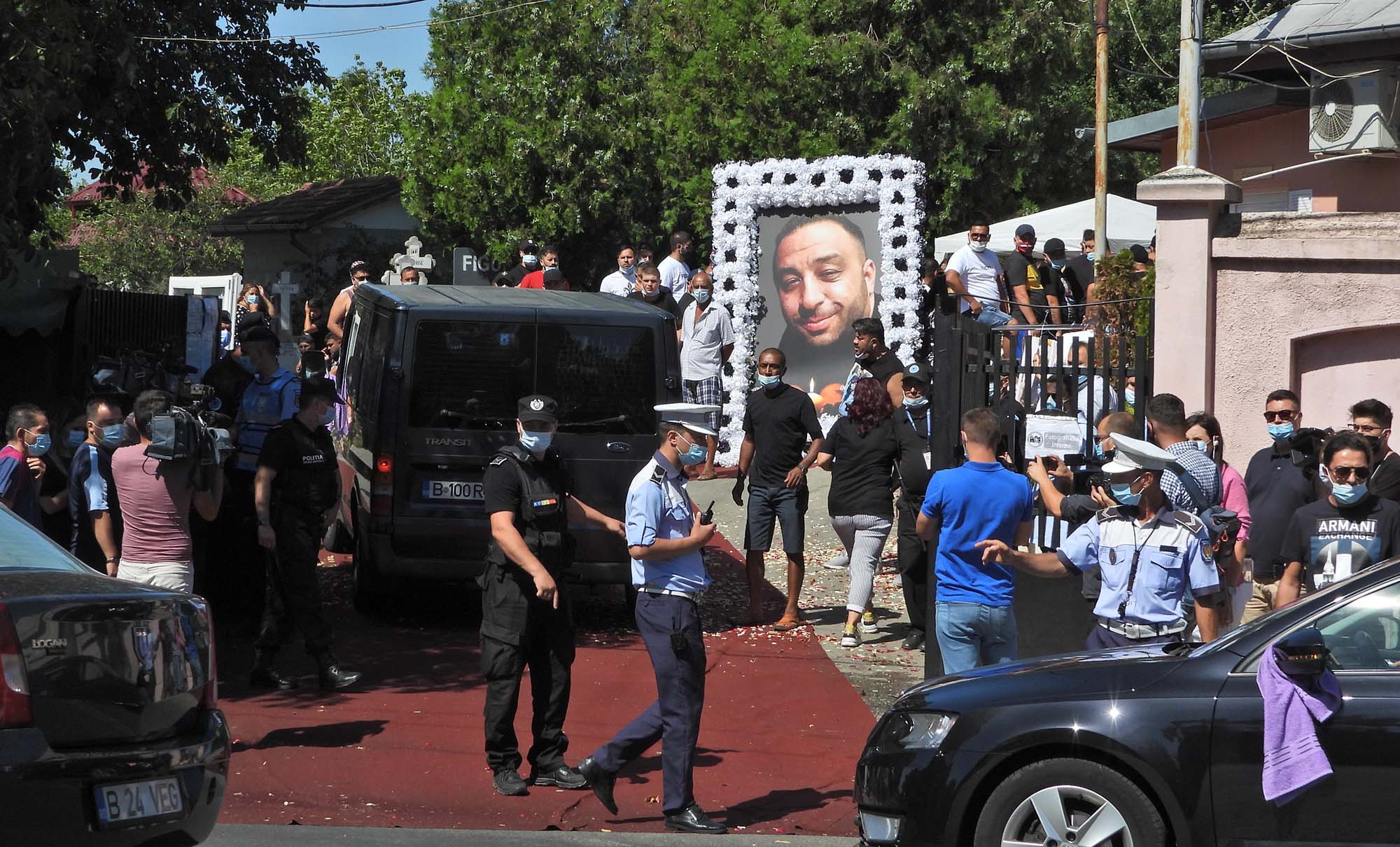 Ministrul de Interne a luat pe toată lumea prin surprindere! Reacție neașteptată, după întâlnirea șefilor Poliției cu liderii clanului Duduianu