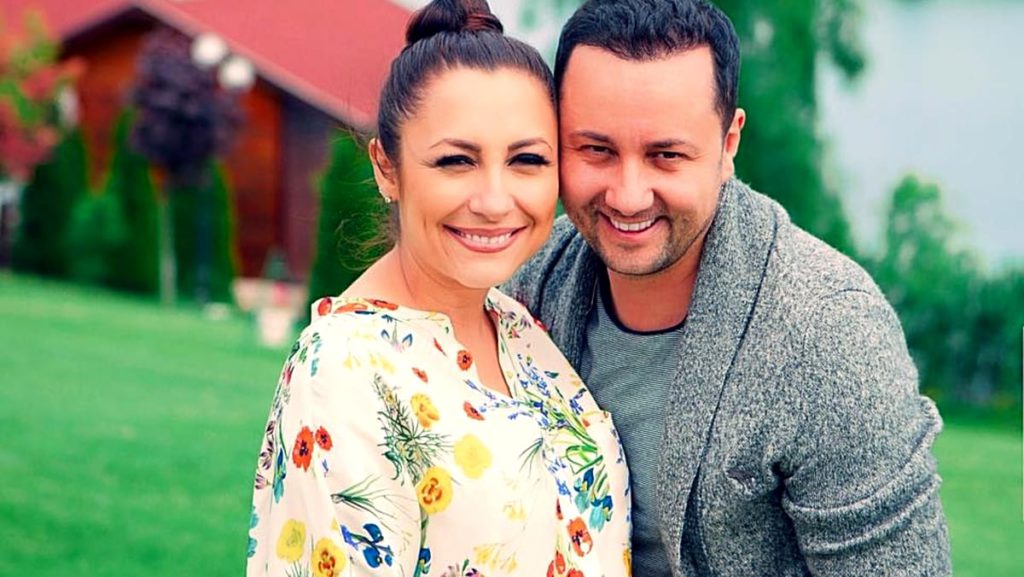 Andra a comis-o! Chiar Măruță a dat-o de gol, de față cu prietenii lor: „Tu erai la…”