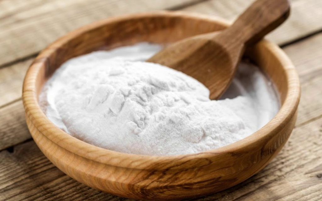 De ce e bine să torni bicarbonat de sodiu în borcane, înainte de a pune murăturile. Trucul simplu și uimitor