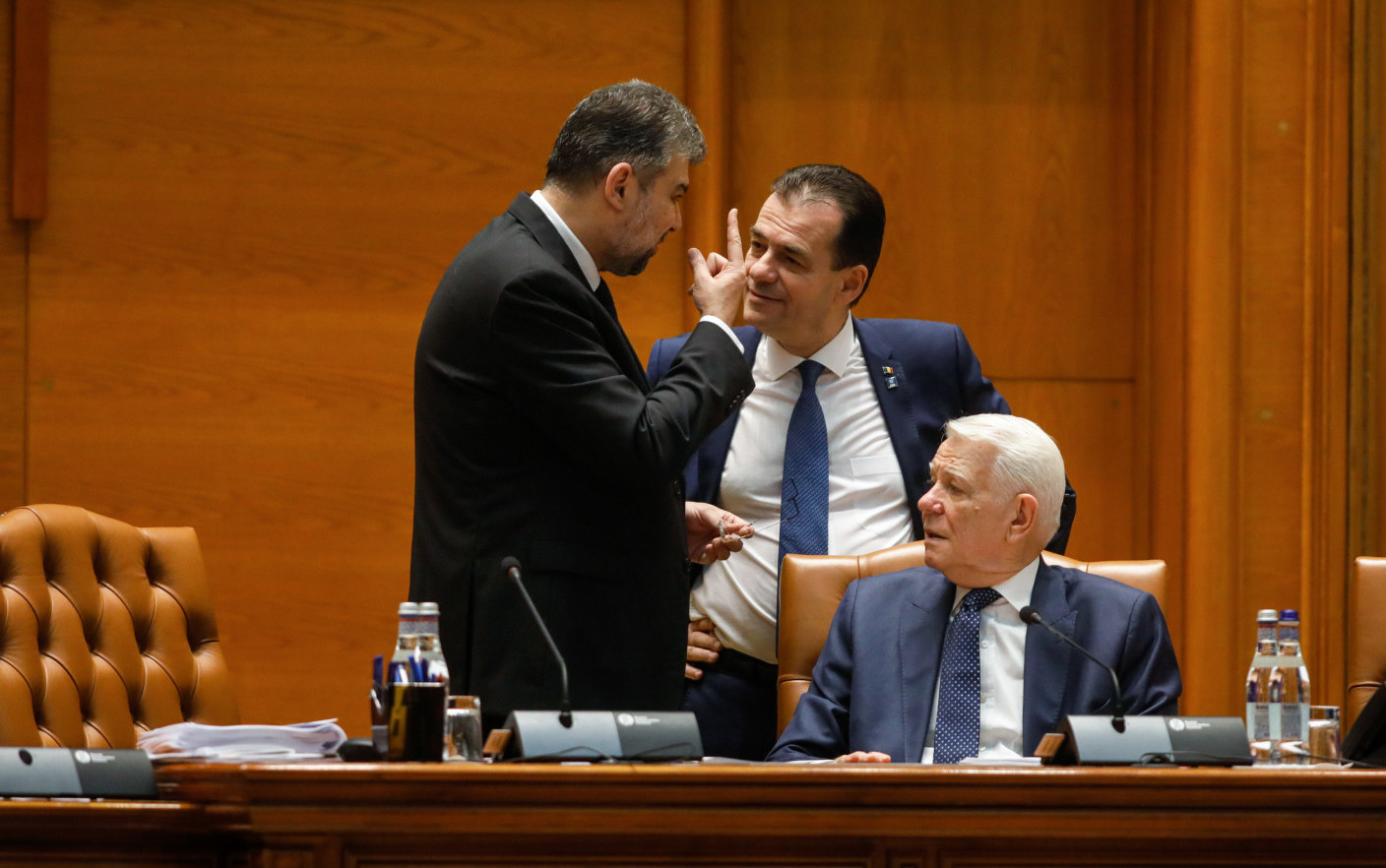 Marcel Ciolacu acuză PNL că ”fură cu 10 mâini” sub acoperirea pandemiei