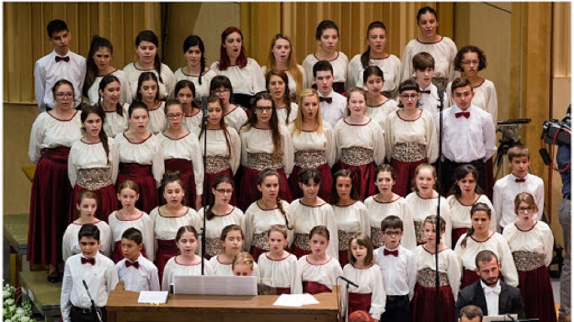 Oamenii de știință au găsit o metodă simplă care ajută la scăderea riscului de răspândire a Covid-19