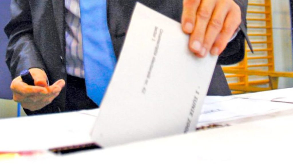 Un candidat la primărie s-a votat, dar scorul final în dreptul lui a fost zero. ”Și soția a pus ștampila pe mine”