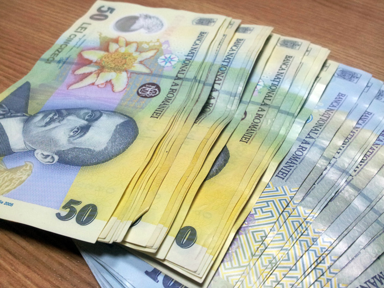 Ce pensii de serviciu au primit parlamentarii și membrii Corpului diplomatic și consular
