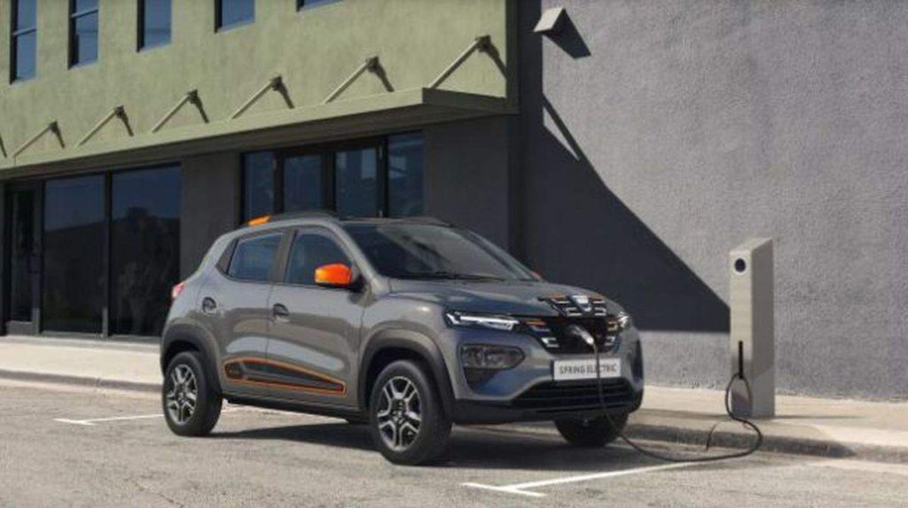 Acesta este Spring, primul vehicul electric din gama Dacia. A fost prezentat de Directorul General al Renault, la Paris. Care este prețul de pornire