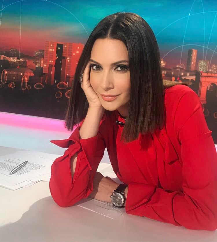 Andreea Berecleanu, din nou pe sticlă. Arată mai bine ca niciodată