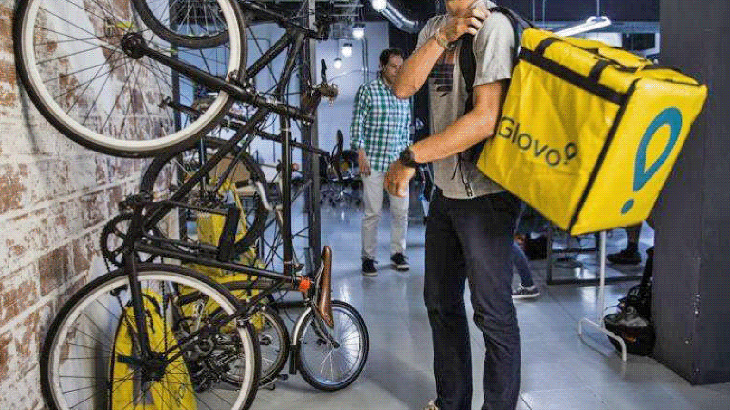 În prezent, Glovo are peste 10.000 de curieri