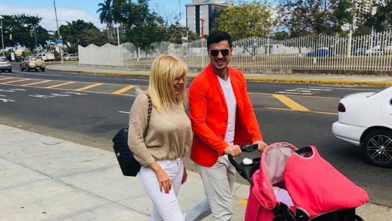 Elena Udrea si Adrian in primele zile dupa nasterea Evei