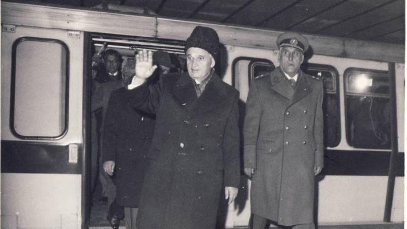Metroul secret al lui Ceaușescu. Tunelurile secrete de sub Casa Poporului