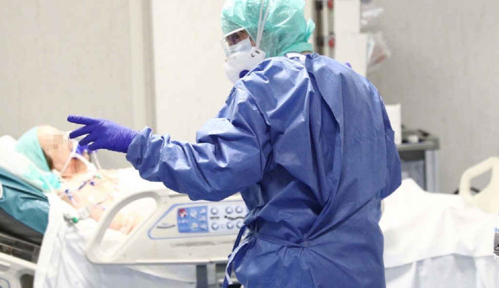 Guvernul a pierdut controlul asupra pandemiei cu Covid-19. Unde s-a întâmplat asta: „Suntem cea mai afectată regiune din toată Europa”