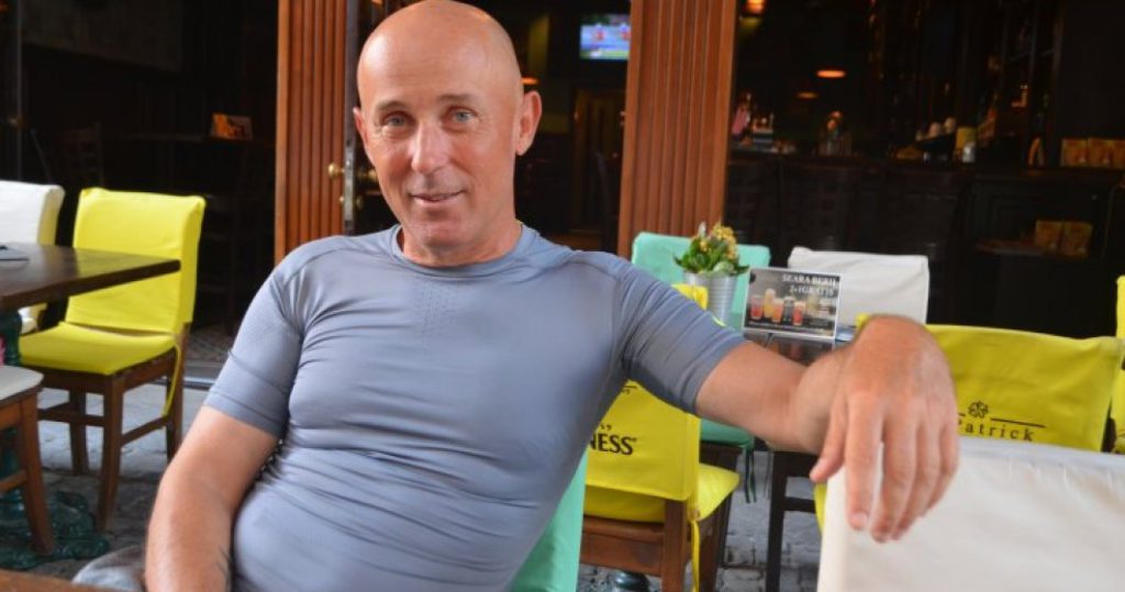 Mugur Mihăescu „Garcea” nu ține cont de pandemie și preia și dezvoltă „metoda” brevetată recent de Patriarhul Daniel în relația cu autoritățile statului