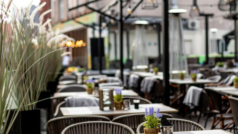 Dâmbovița: Covid-19 închide restaurantele, cafenelele și jocurile de noroc din mai multe localități, inclusiv Târgoviște