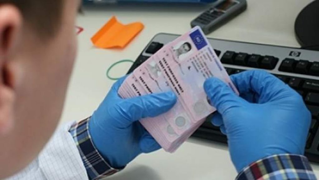 Permise auto cumpărate de români din Congo! Asta a descoperit DIICOT în urmă cu scurt timp. Cum a fost posibil așa ceva