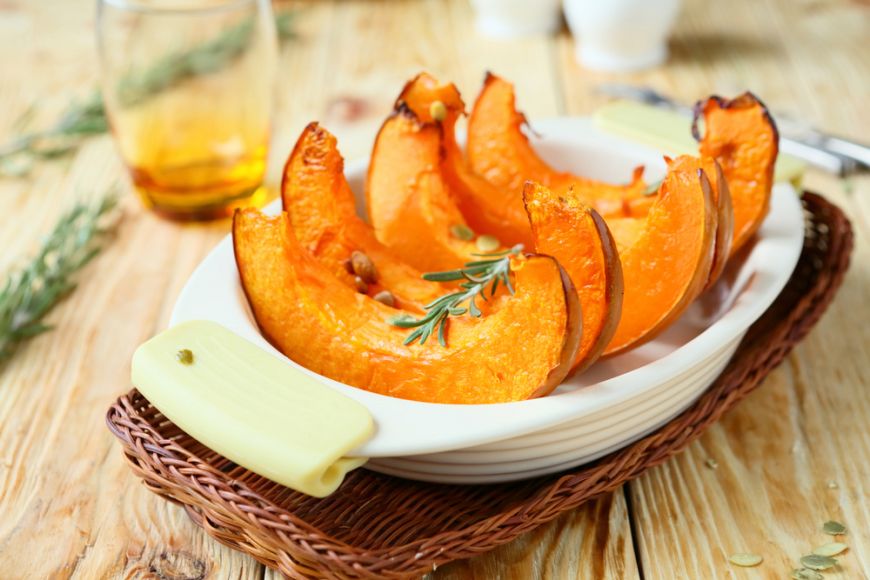 Rețetă dovleac copt cu miere. Adaugă-i un ingredient secret pentru un gust unicat