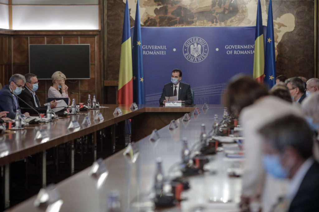 Veste proastă în Guvernul Orban. A fost infectat cu Coronavirus
