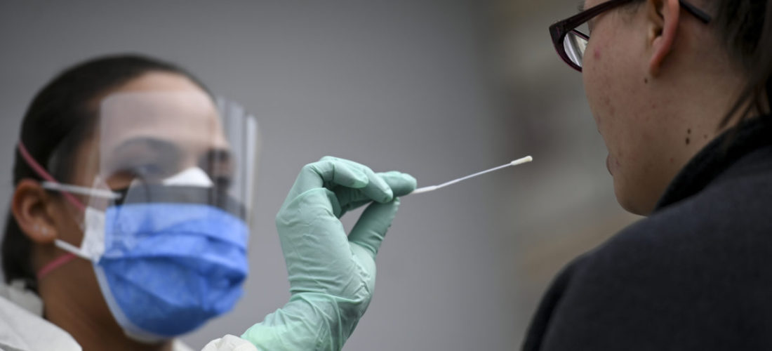 Zi neagră pentru România! Aproape 5.000 de cazuri noi de COVID-19. Zonele grav afectate de pandemie