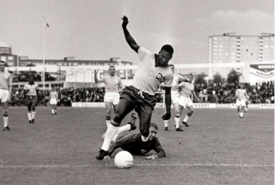 Pele a împlinit vârsta de 80 de ani. Cum se sărbătorește unul dintre cei mai mari fotbaliști din lume