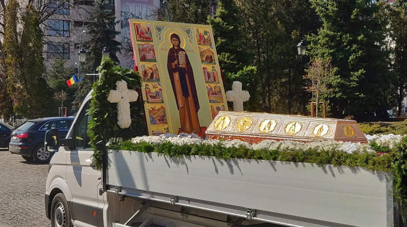 Înghesuială mare la moaștele Sf. Parascheva