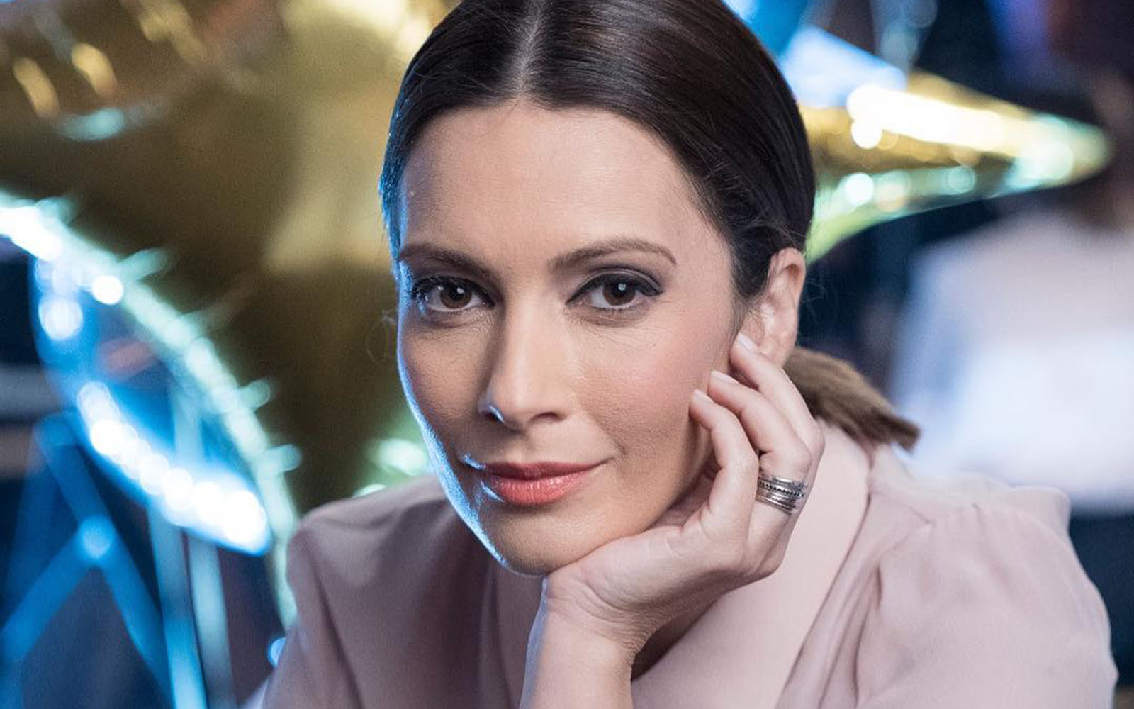 Andreea Berecleanu va prezenta stirile la Prima TV