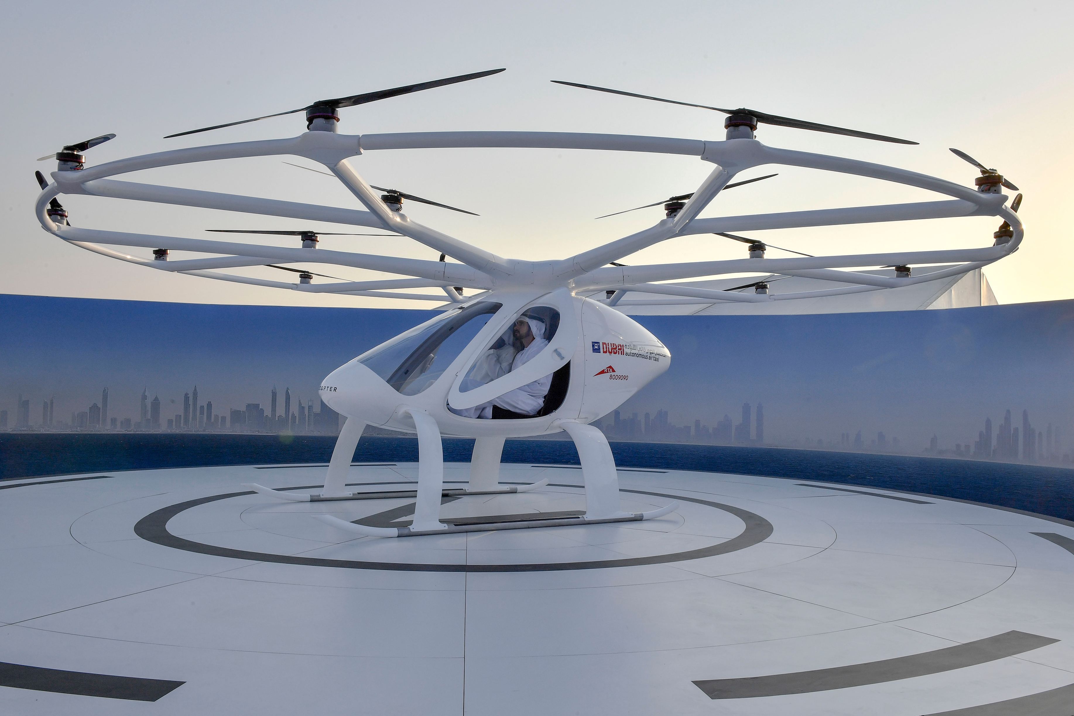 Barcelona va testa taxiuri aeriene, în anul 2022