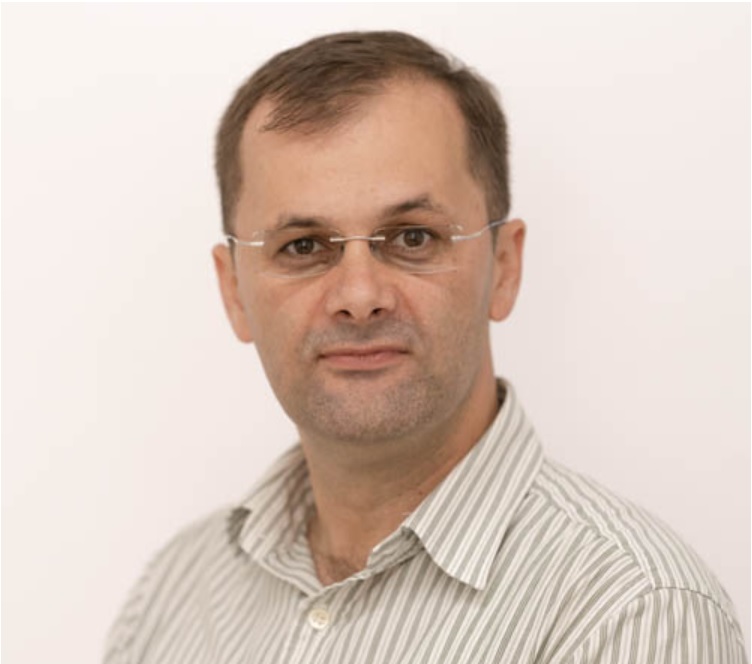 lect. univ Florin Anghel - consultant în domeniul afacerilor