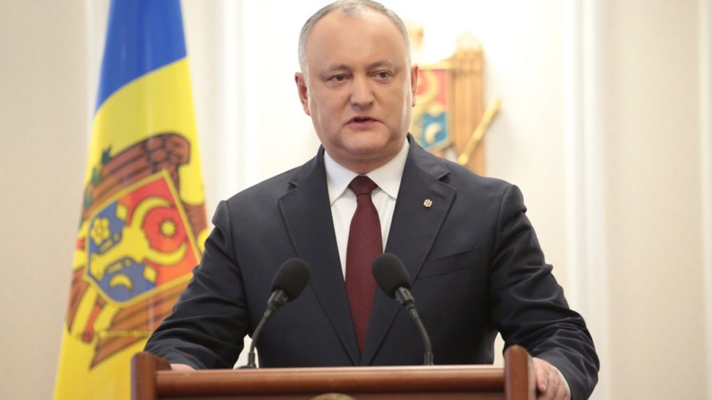 Igor Dodon trebuie sa recupereze diferenta ce-l desparte de Sandu