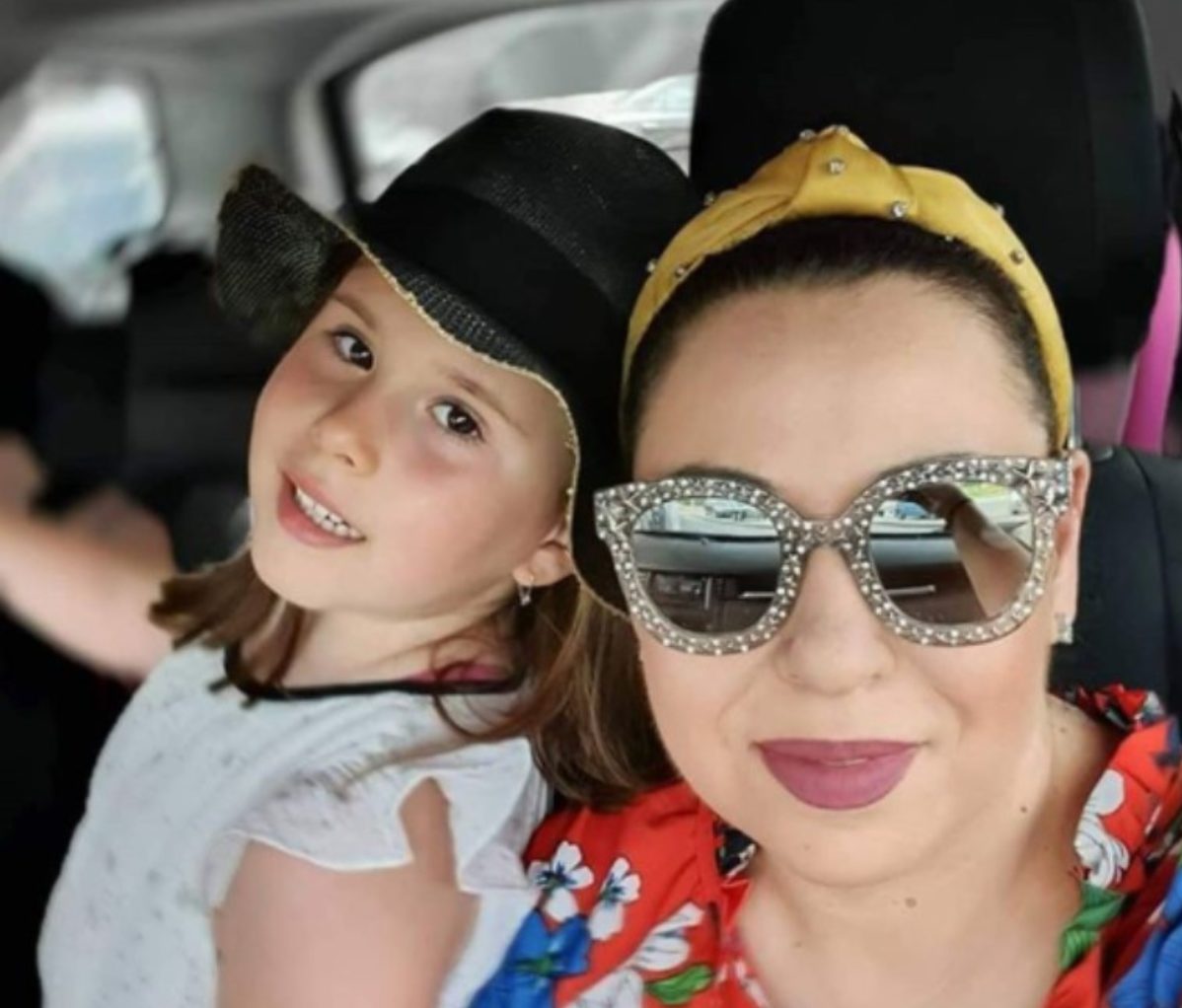 Oana Roman si fiica ei Isabella sunt cele mai bune prietene