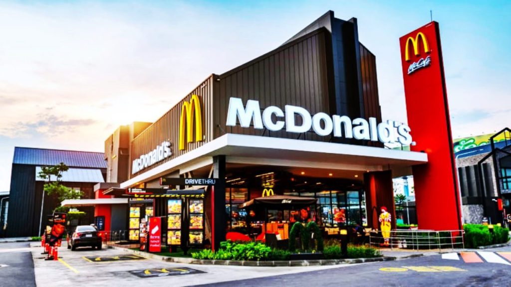 Orașe din România care au McDonald’s și care sunt marile orașe în care lanțul american nu a ajuns