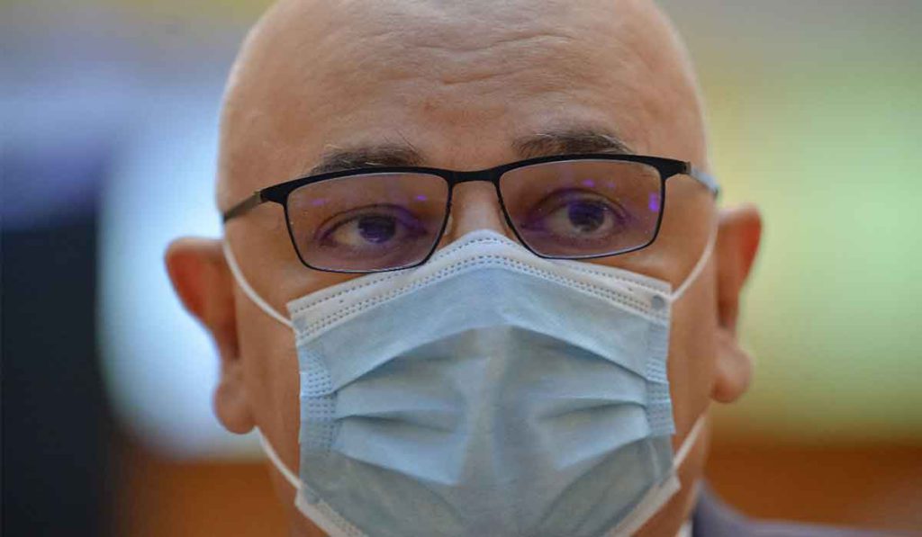 Ce spune Raed Arafat despre protestatarii din Piața Victoriei. Mesajul neobișnuit al șefului DSU