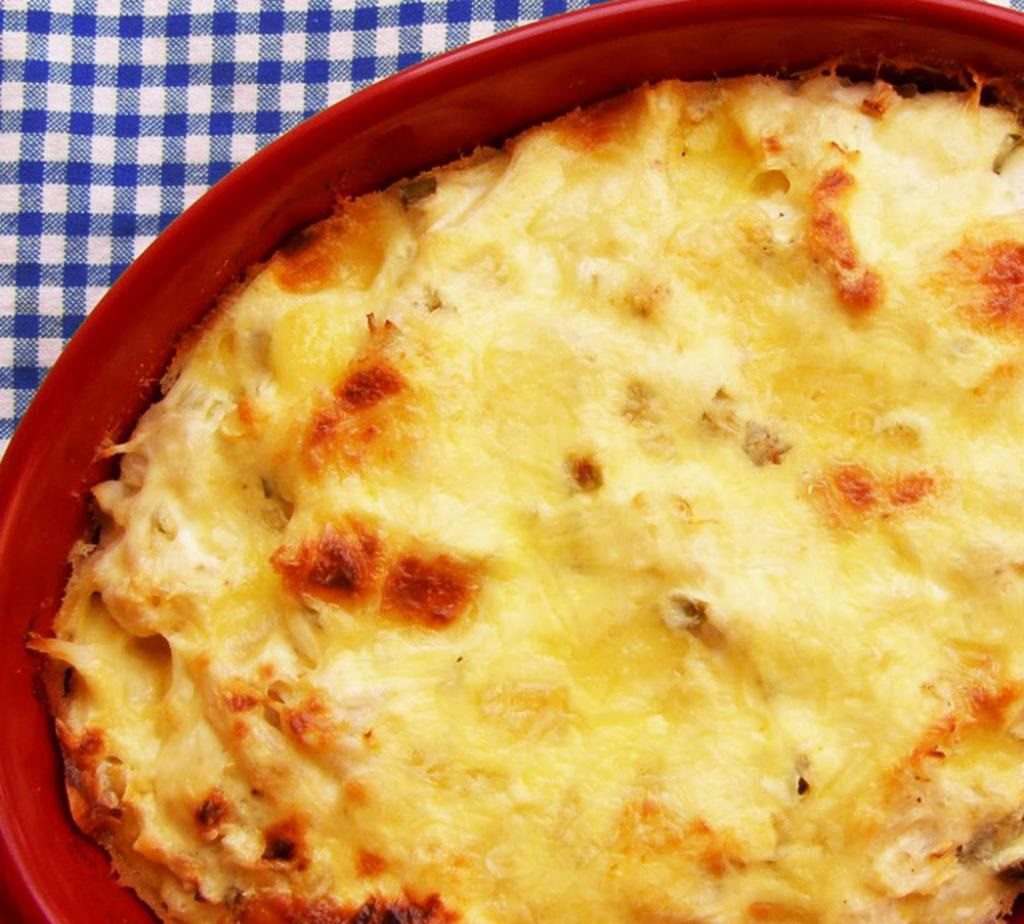 Rețetă conopidă gratinată la cuptor. Adaugă-i un sos special pentru o aromă unică. Acesta este trucul gospodinelor