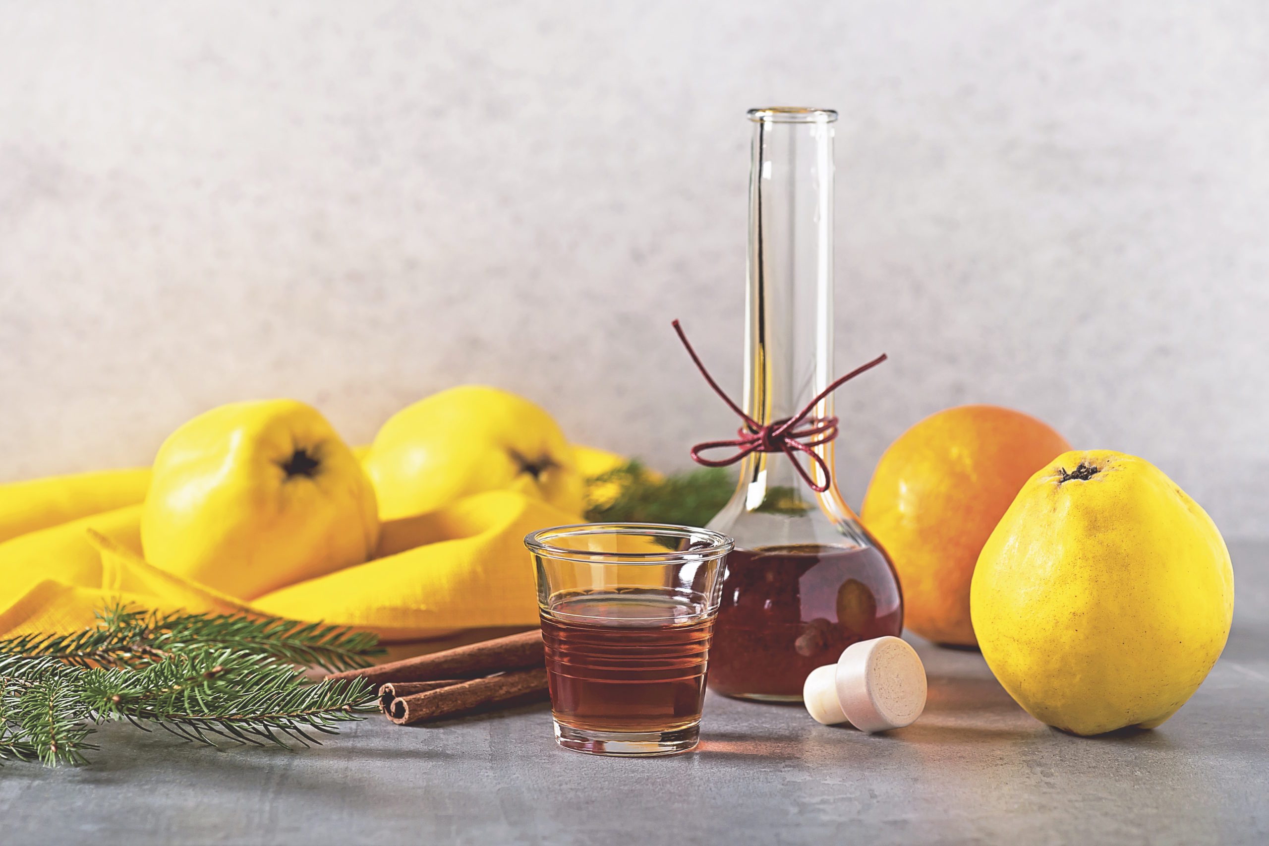Rețetă lichior de gutui (gutuiată)