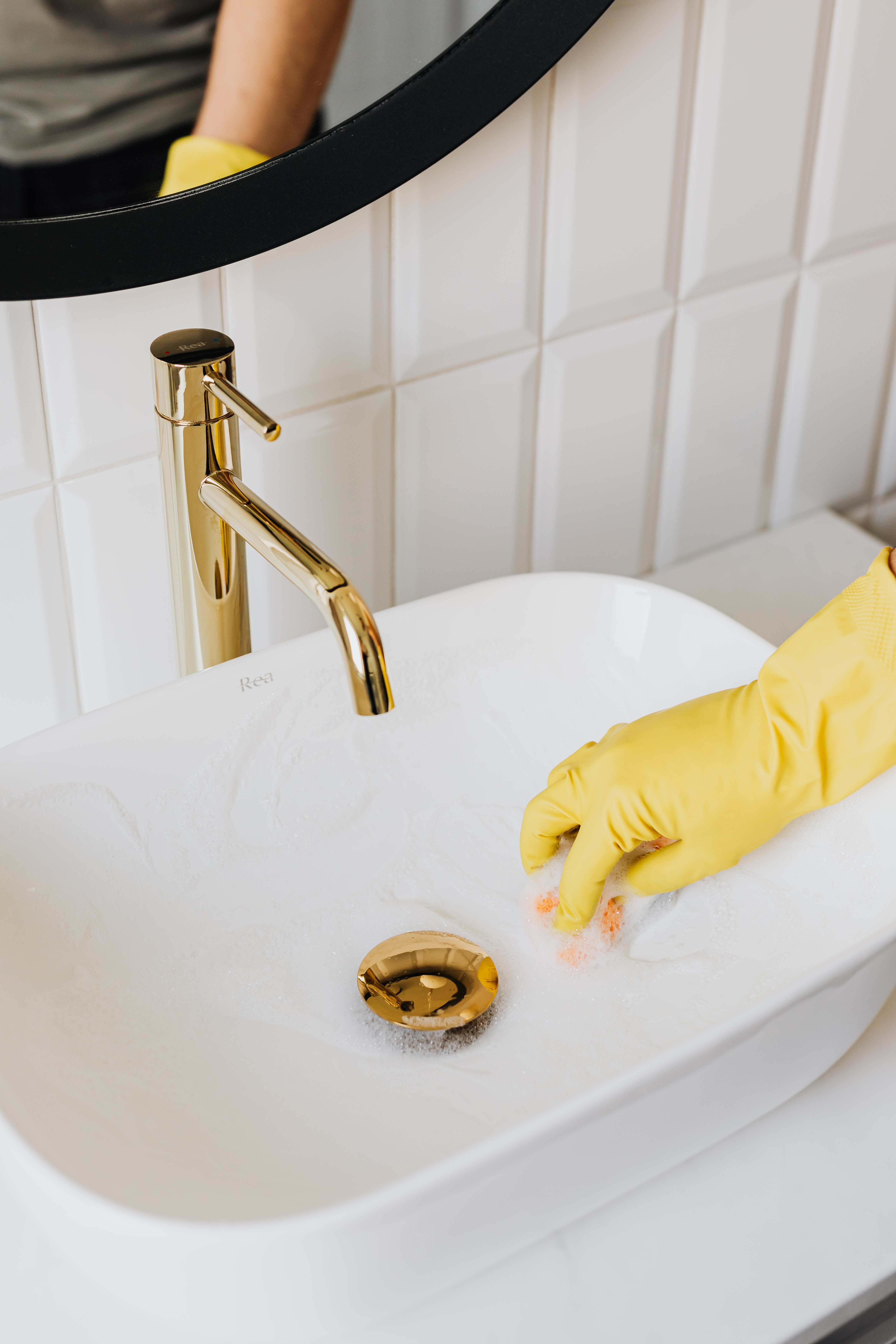 Cum poți curăța obiectele sanitare cu bicarbonat de sodiu foto - Pexels