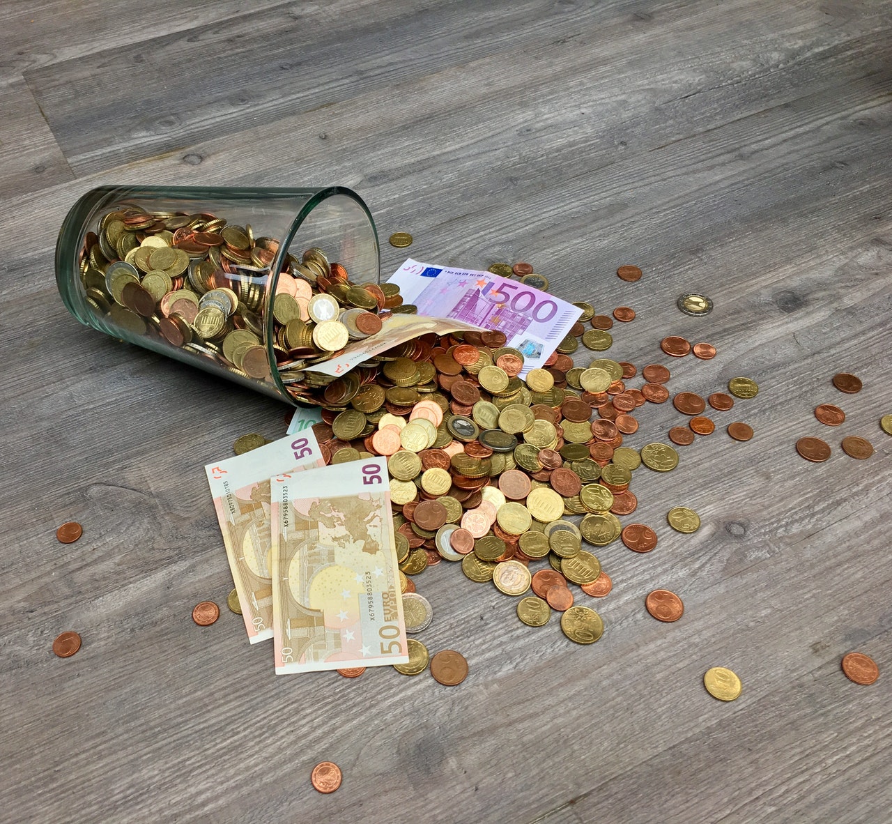 Care sunt valorile celor mai importante monede in cursul valutar bnr de pe 12 noiembrie 2020