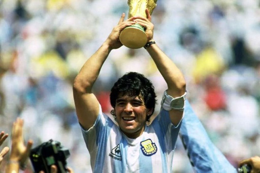 Diego Maradona este sub supraveghere medicala