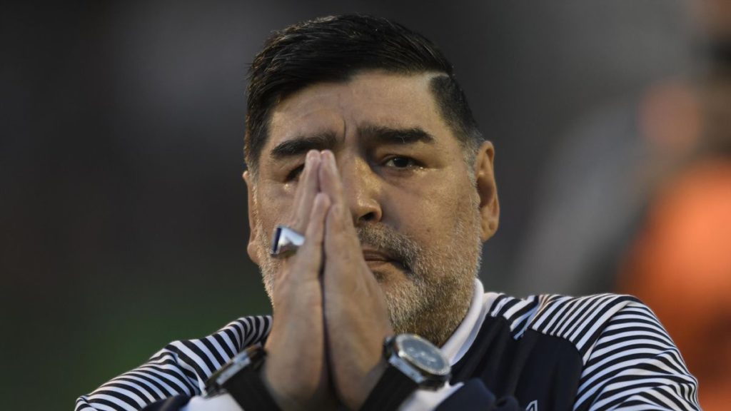 Diego Maradona, internat într-un spital din Argentina. Ce se întâmplă acum cu fostul mare fotbalist