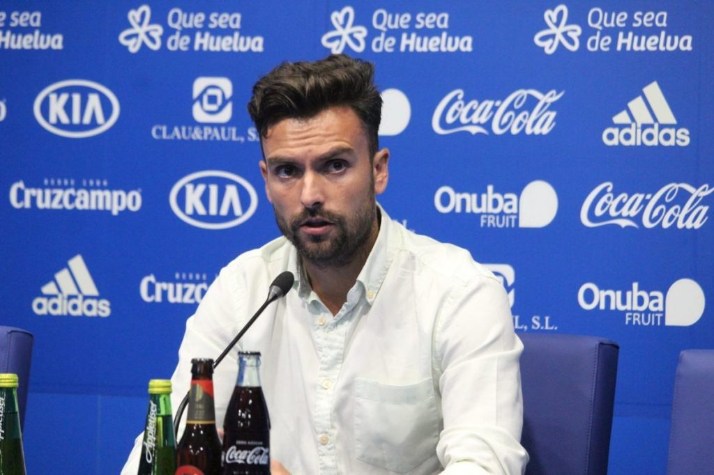 Ruben Albes pare sa fi pierdut sustinerea Anamariei Prodan