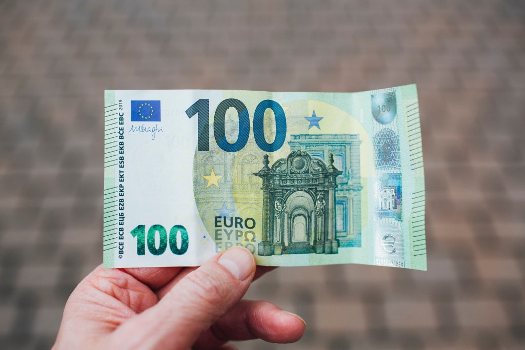 Curs BNR miercuri, 23 decembrie. Valorile de azi pentru euro și dolar