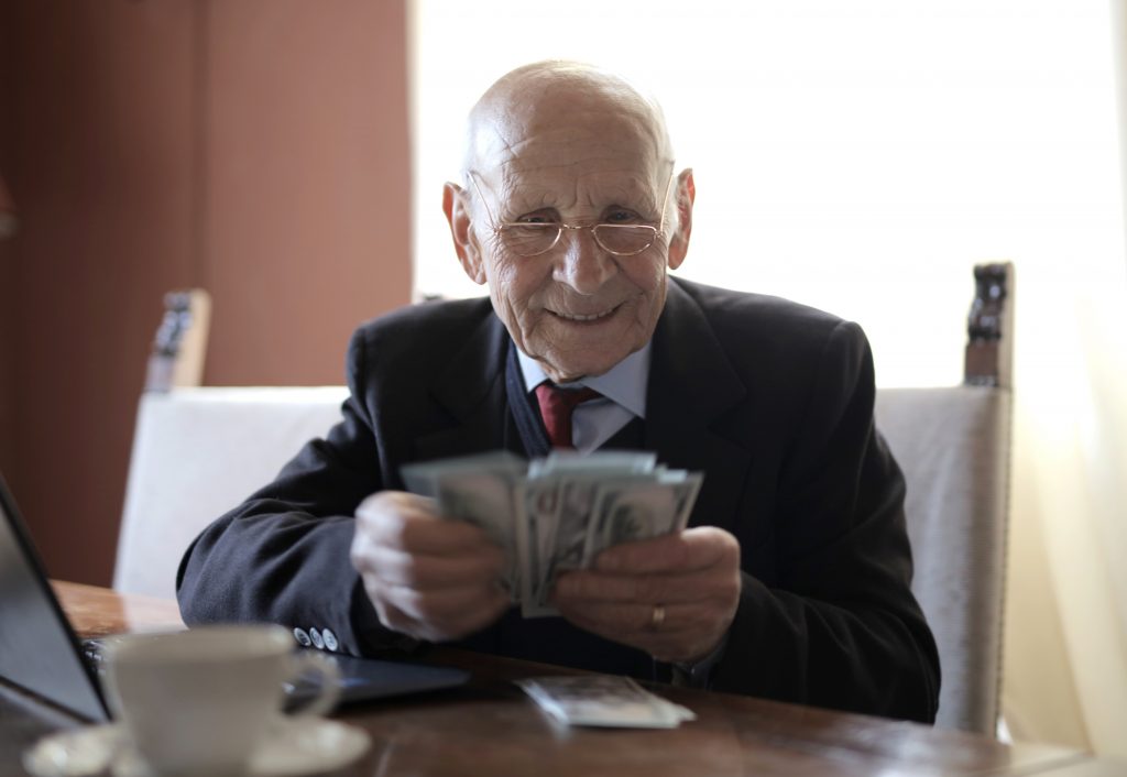 Fondurile de pensii private, afectate de pandemie? Ce trebuie să știe pensionarii: „Se mențin într-o zonă de risc…”