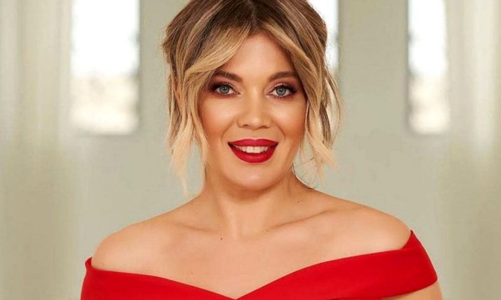 Gina Pistol a atras toate privirile în finala „Chefi la Cuțite”. Ce ținută spectaculoasă a avut prezentatoarea