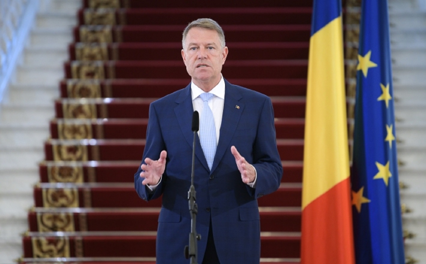 Klaus Iohannis a anuntat rogramul de consultari cu partidele