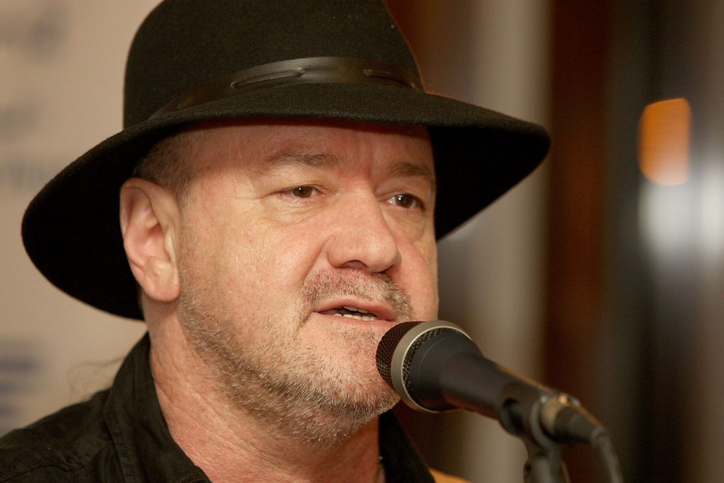 Modul neașteptat în care face bani Nicu Alifantis la 66 de ani. ”Maestrul nu creează, stă la coș și încasează” (Exclusiv)