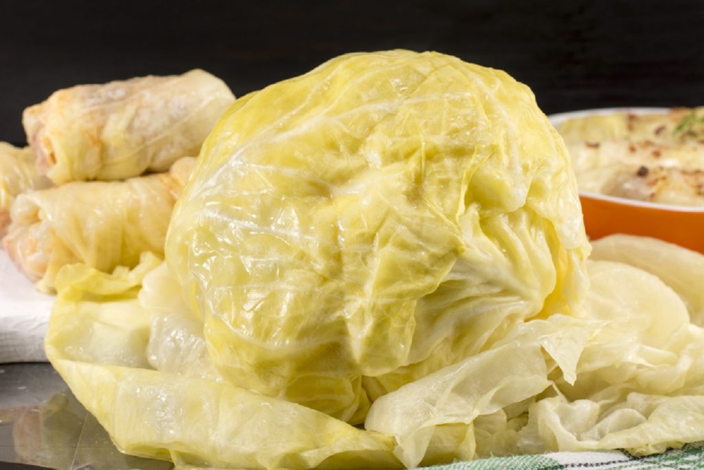 Rețeta pentru varza murată perfectă! Sfaturi esențiale de la gastronomul Radu Anton Roman pe care nu trebuie să le ratați