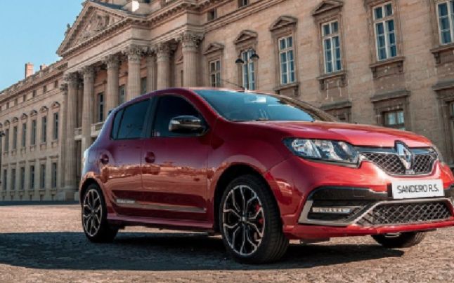 Varianta sportivă a lui Sandero, RS, va cuceri Europa? Pozele publicate pe social media au cucerit pe toată lumea