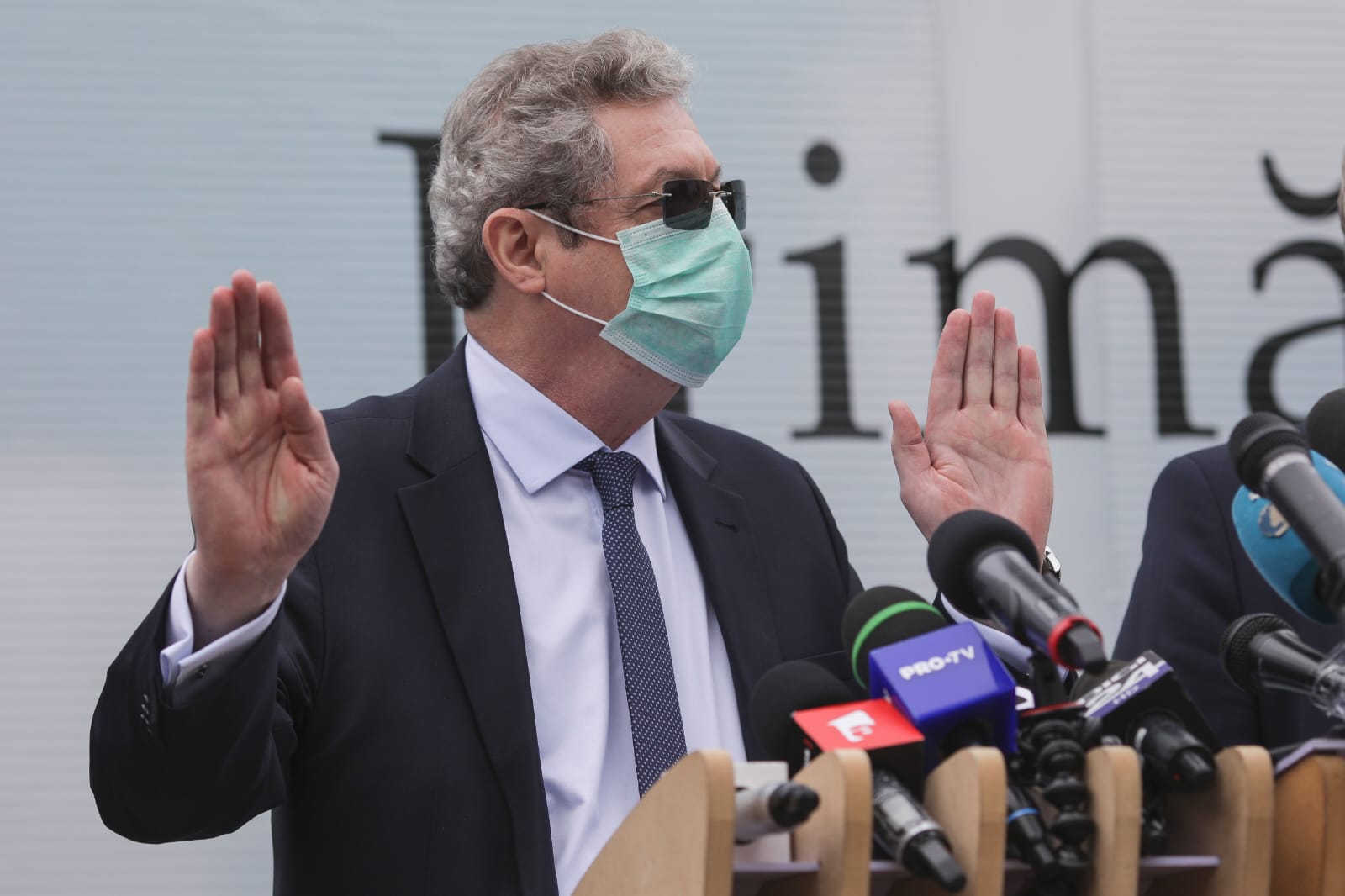 Scandaluri in care a fost implicat Adrian Streinu-Cercel