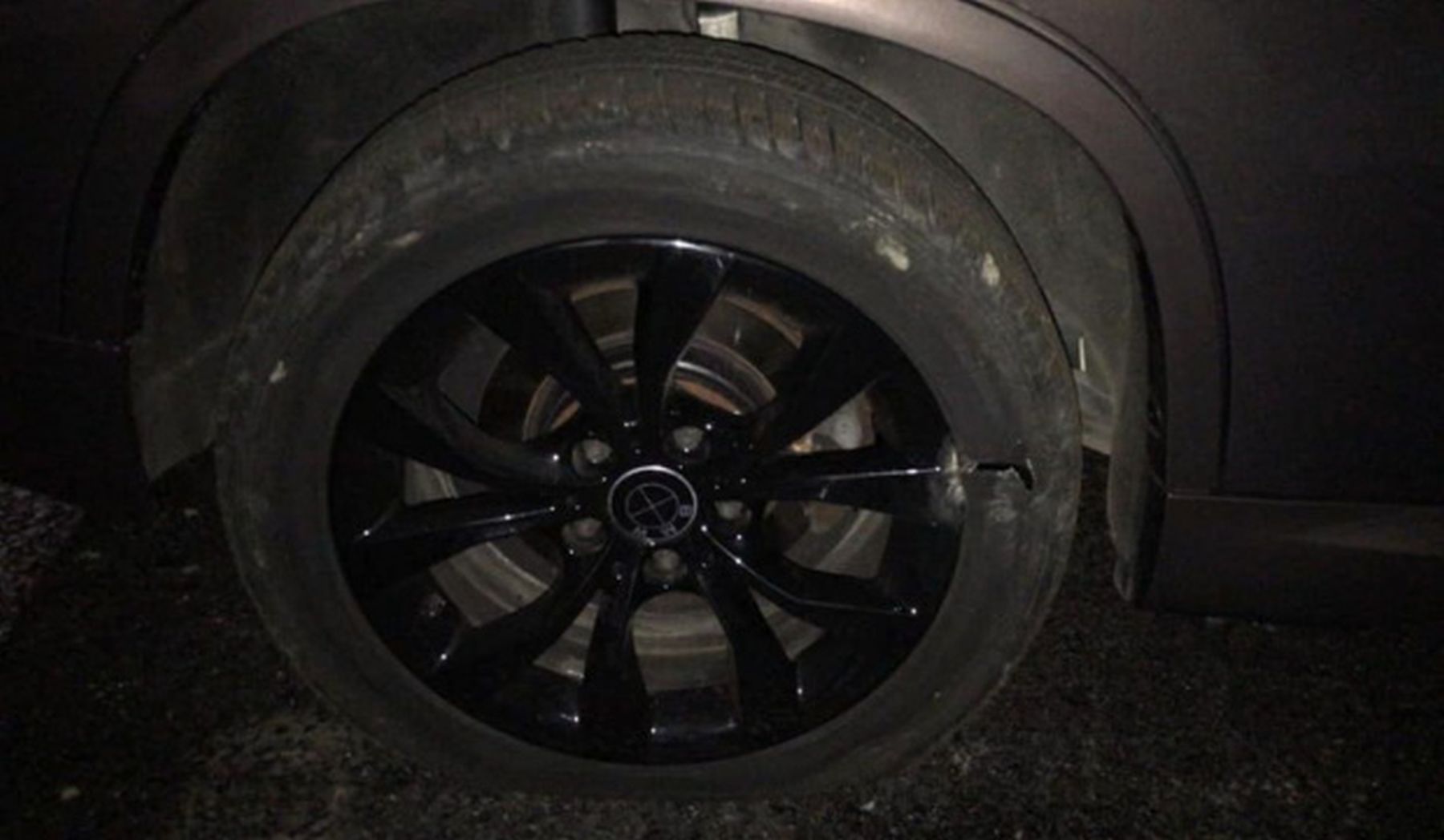 Un sofer si-a distrus masina pe autostrada Moldovei inaugurata de Iohannis