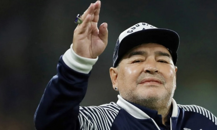 Lui Maradona i se administra un „cocktail periculos”