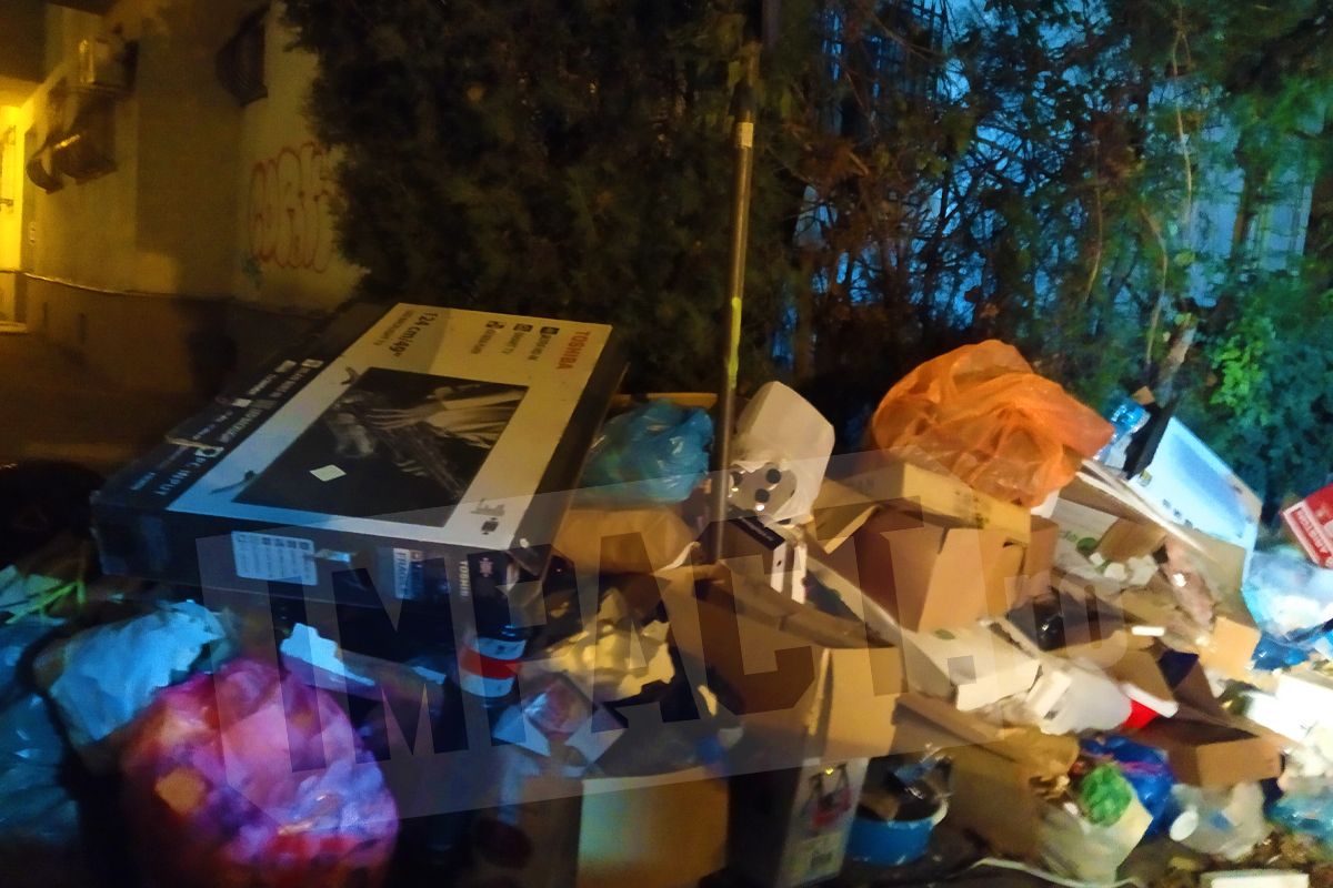 EXCLUSIV FOTO Buricul Bucureștiului, acoperit de munti de gunoaie. Scene de cosmar in cartierele preferate ale bogatilor