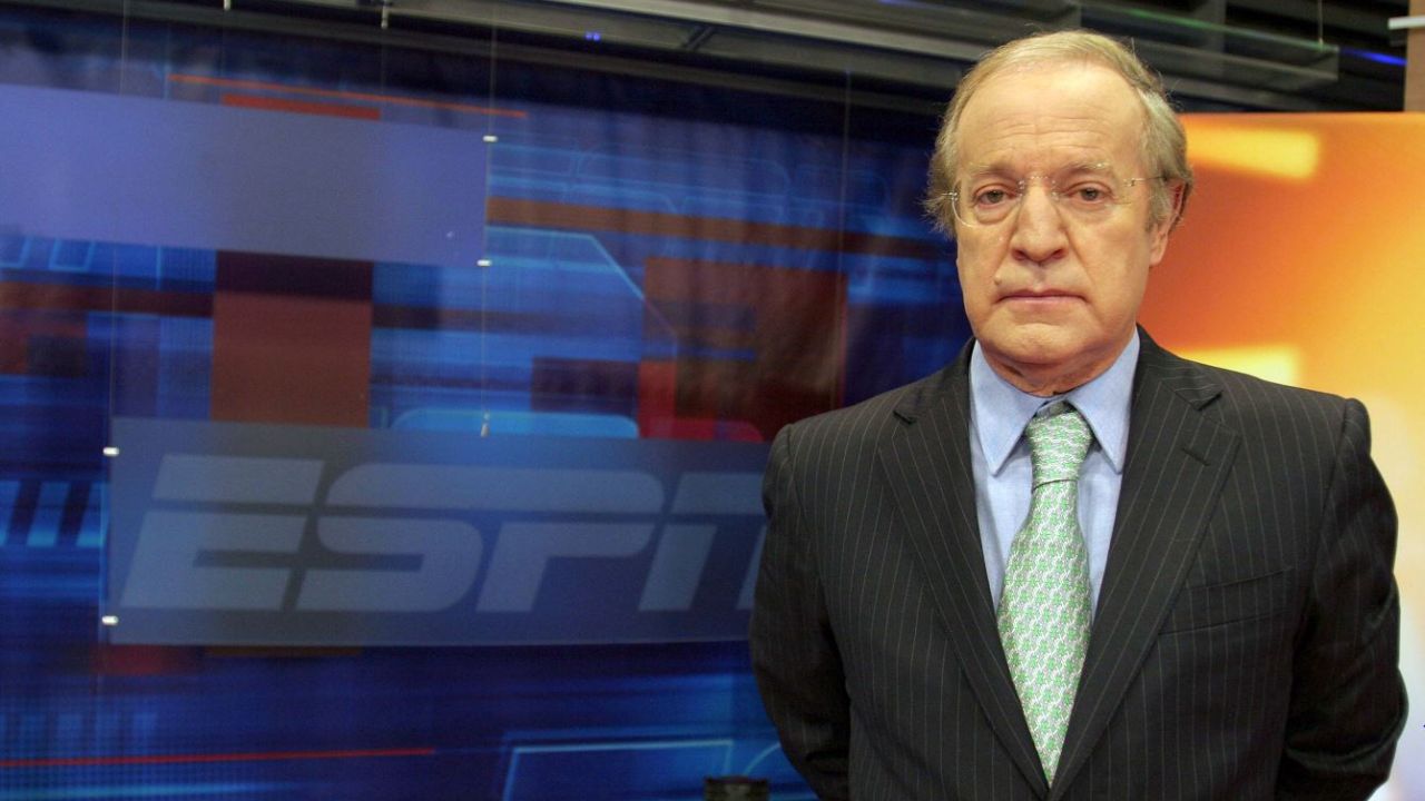 Jurnalistul strain care a jignit Romania a fost pus sa-si ceara scuze. Ce a facut, in direct la TV