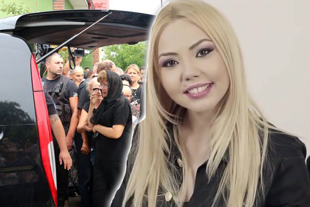 Scandalul morții Denisei Manelista continuă. Incredibil ce s-a putut face după moartea ei. Ce se întâmplă cu impresarii regretatei cântărețe (Exclusiv)