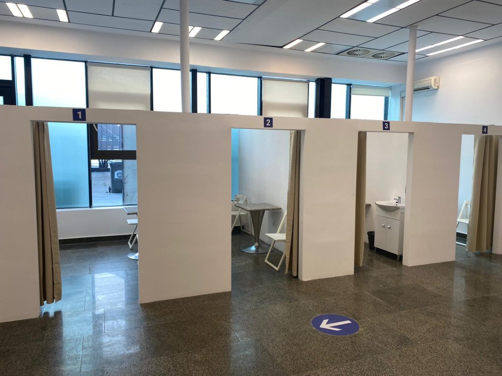 Arad: Centre noi de vaccinare pentru vârstnici și cronici