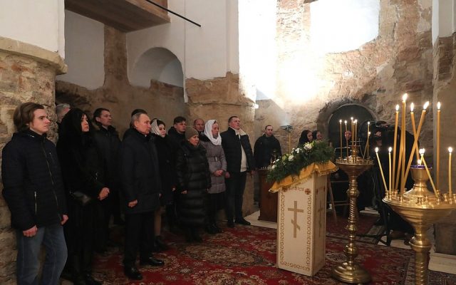 Vladimir Putin a sărbătorit Crăciunul pe stil vechi în Biserica Sf. Nicolae din Lipno